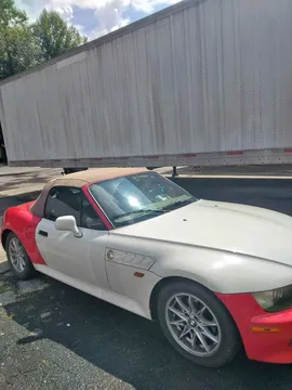 2000 BMW Z3 2.3 Roadster 2D