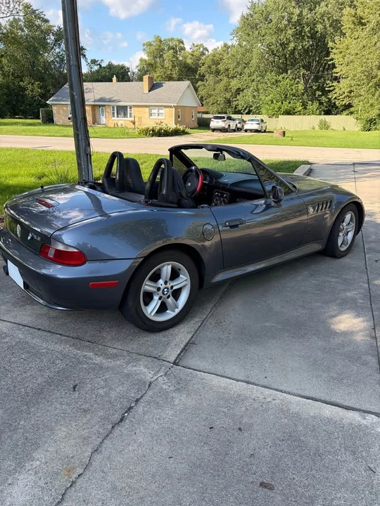 2000 BMW Z3 Roadster - Image 2 of 12