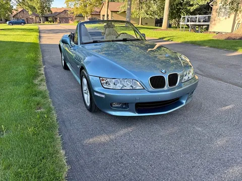 2000 BMW Z3 2.3 Roadster 2D