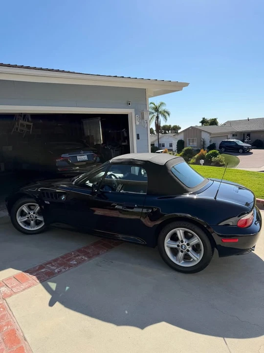 2000 BMW Z3 Roadster - Image 3 of 8