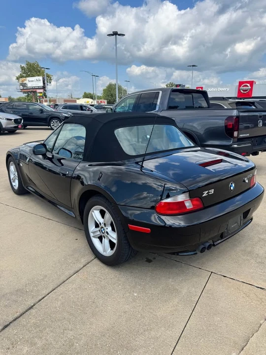 2000 BMW Z3 Roadster - Image 2 of 11