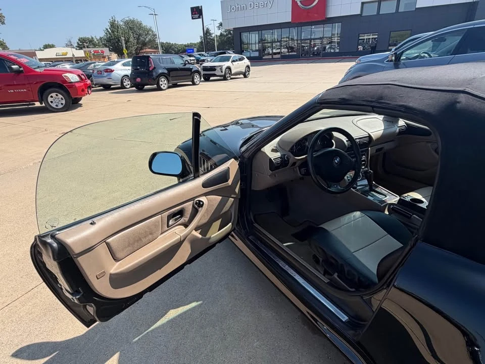 2000 BMW Z3 Roadster - Image 3 of 14