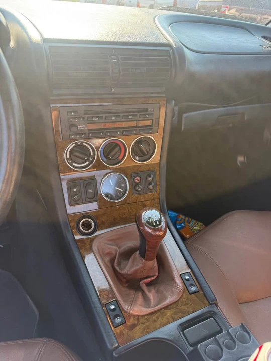 2000 BMW Z3 Roadster - Image 12 of 15