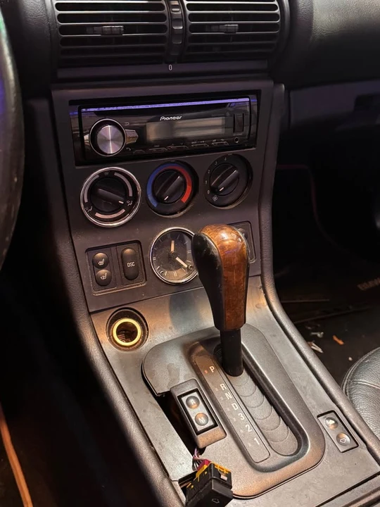 2000 BMW Z3 Roadster - Image 9 of 19