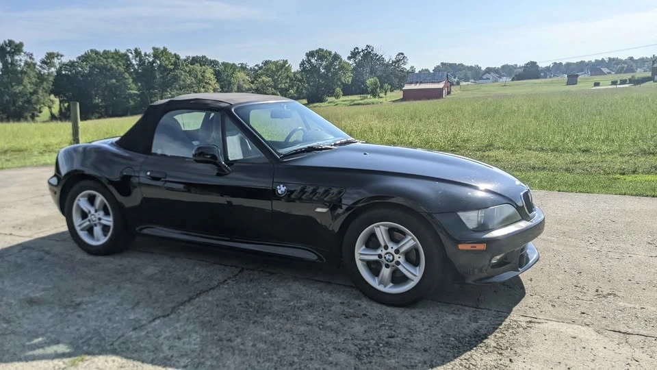 2000 BMW Z3 Roadster - Image 2 of 10