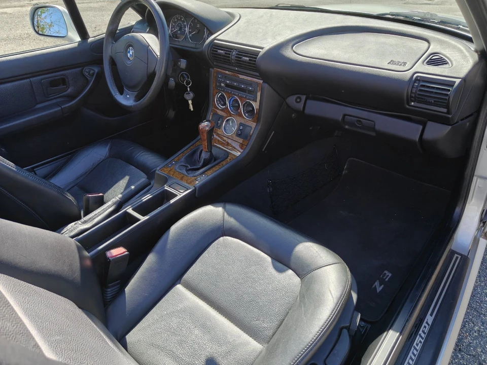 2000 BMW Z3 Roadster - Image 19 of 31