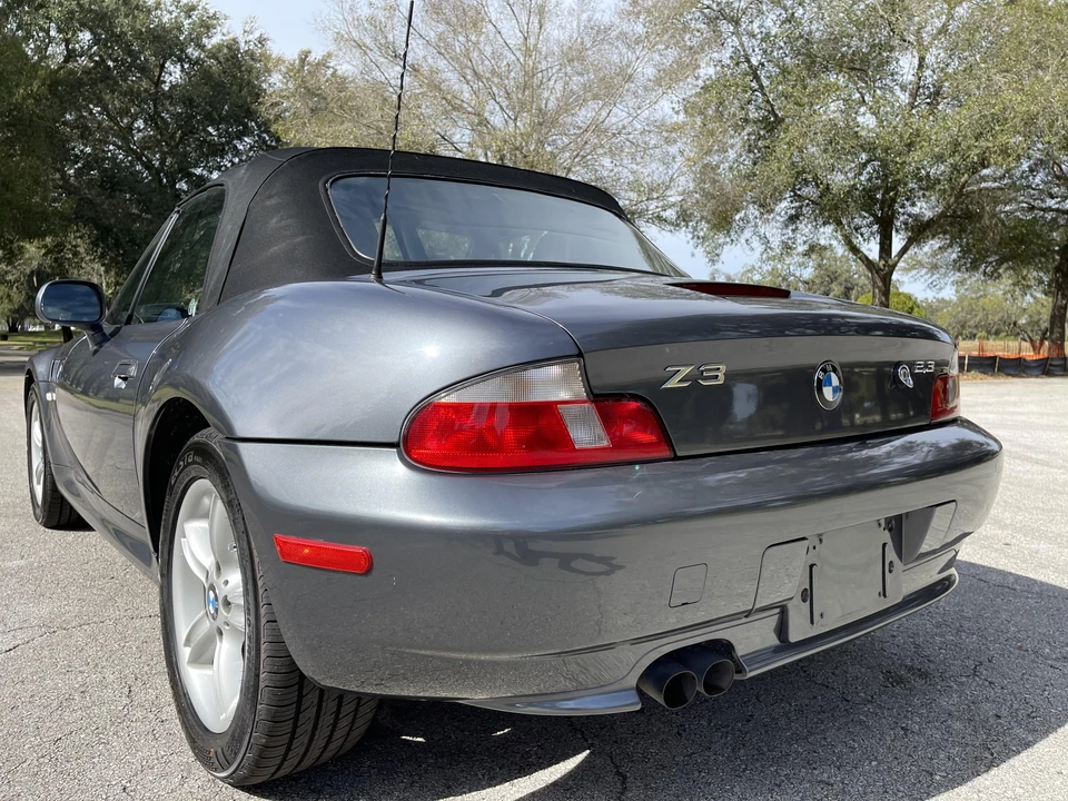 2000 BMW Z3 Roadster - Image 19 of 31