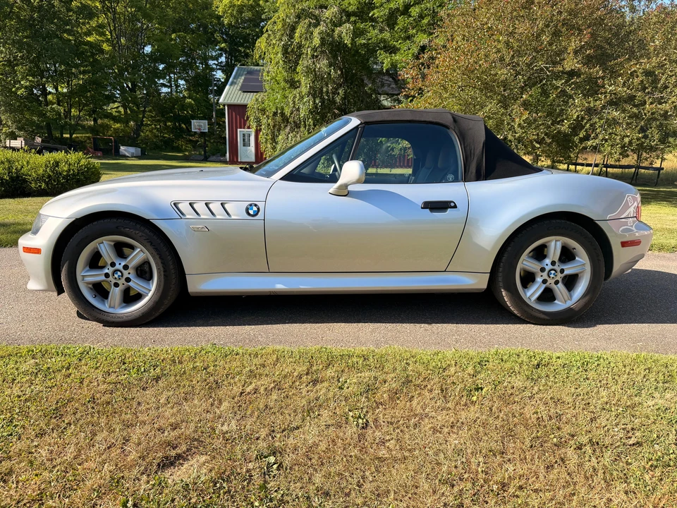 2000 BMW Z3 Roadster - Image 11 of 31