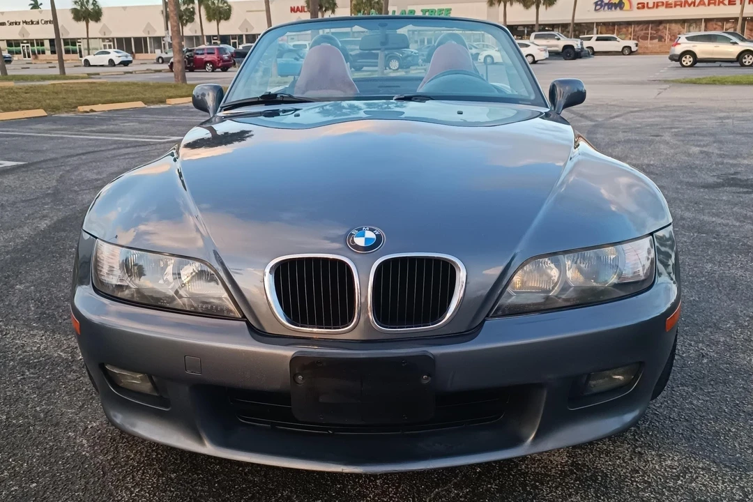 2000 BMW Z3 Roadster - Image 2 of 31
