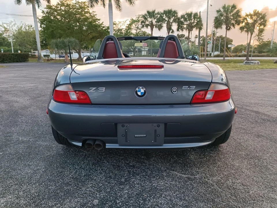 2000 BMW Z3 Roadster - Image 8 of 31