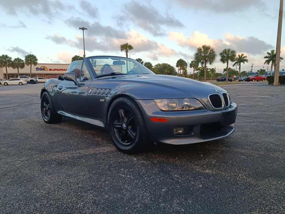 2000 BMW Z3 Roadster - Image 10 of 31