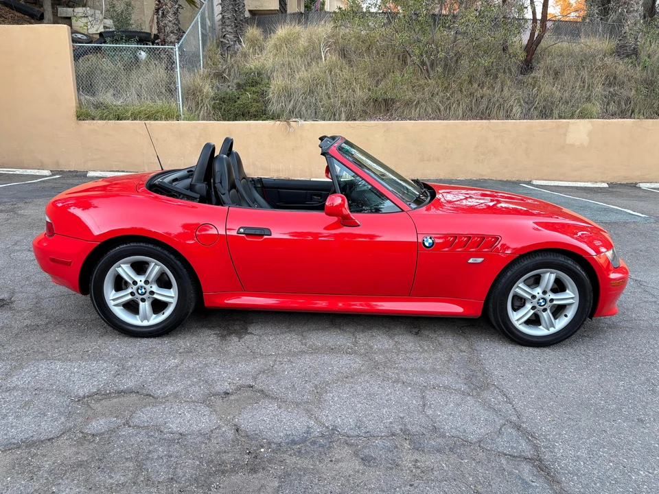 2000 BMW Z3 Roadster - Image 9 of 31