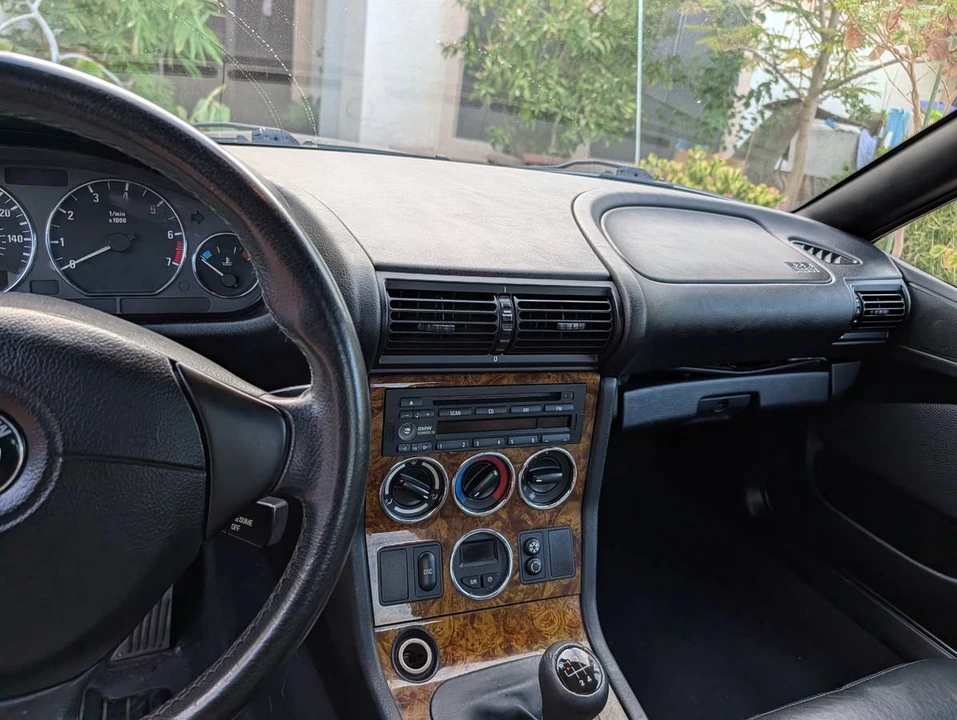 2000 BMW Z3 Roadster - Image 10 of 17