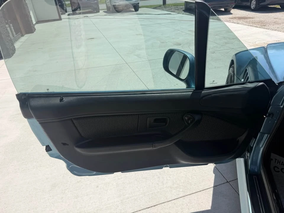 2000 BMW Z3 Roadster - Image 10 of 18