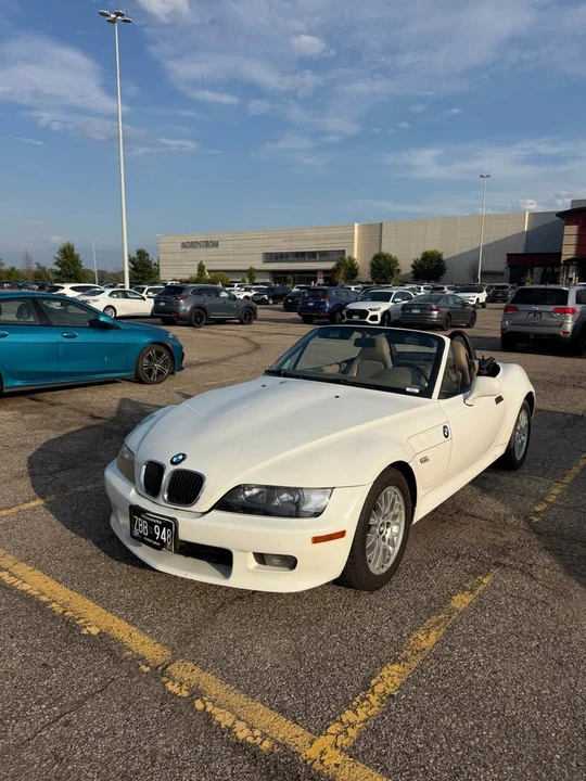 2000 BMW Z3 Roadster - Image 2 of 18