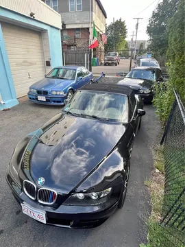 2000 BMW Z3 2.5i Roadster 2D
