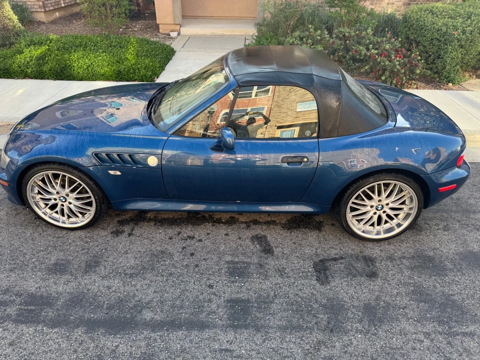 2000 BMW Z3 - Image 13 of 26