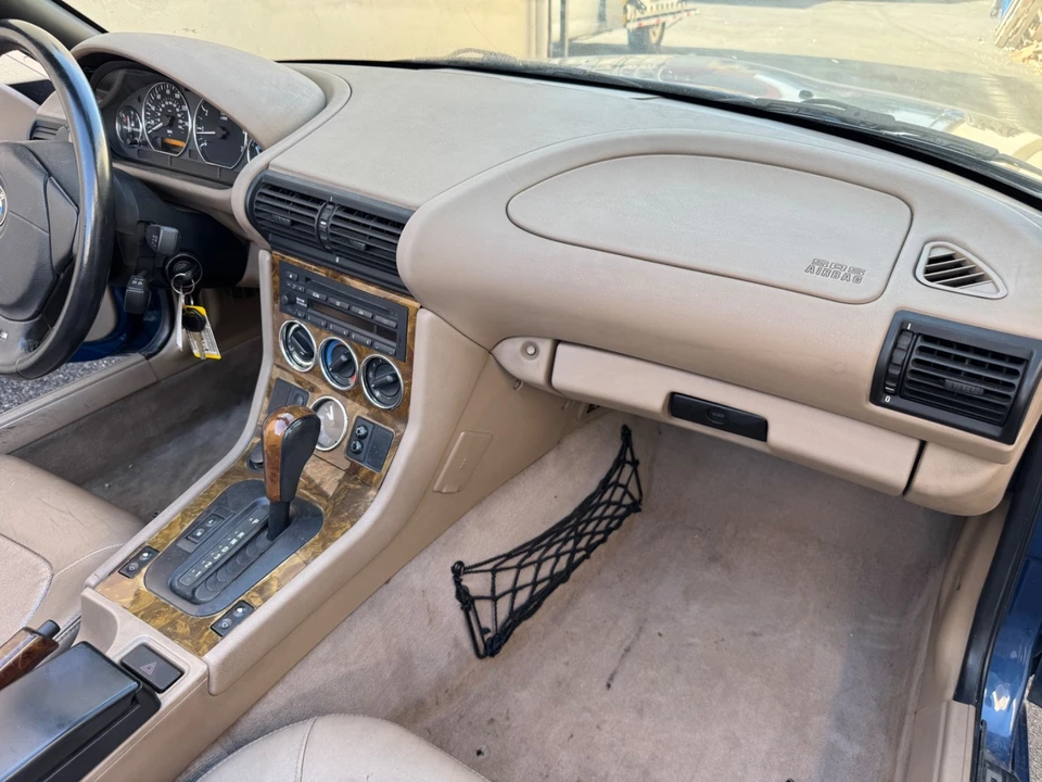 2000 BMW Z3 - Image 24 of 26