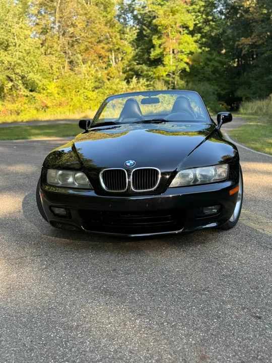 2000 BMW Z3 Roadster - Image 2 of 8