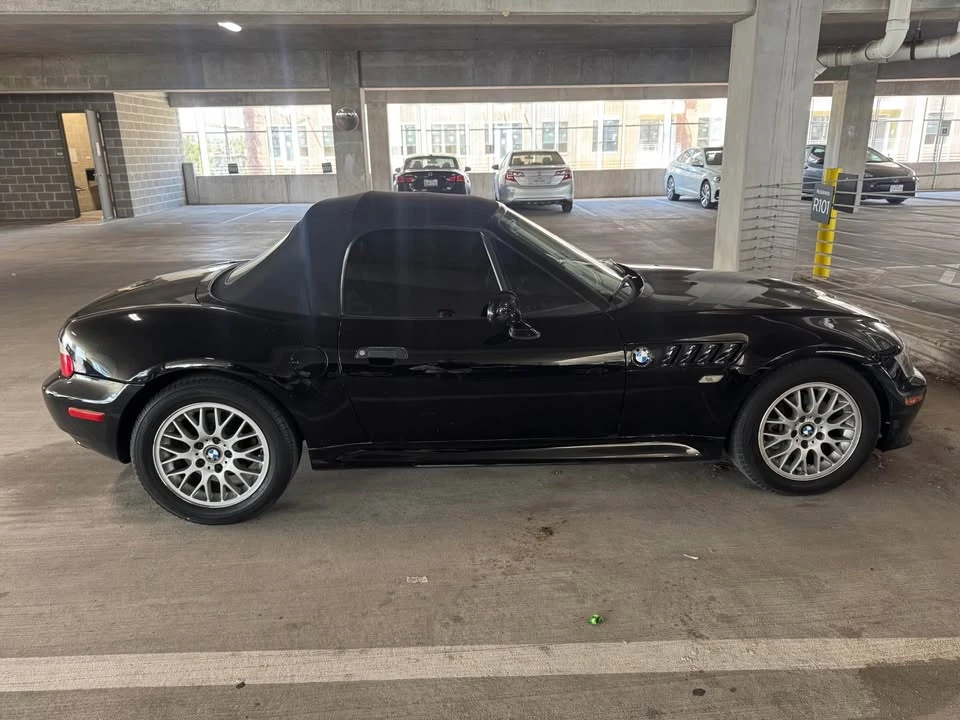 2000 BMW Z3 Roadster - Image 2 of 17