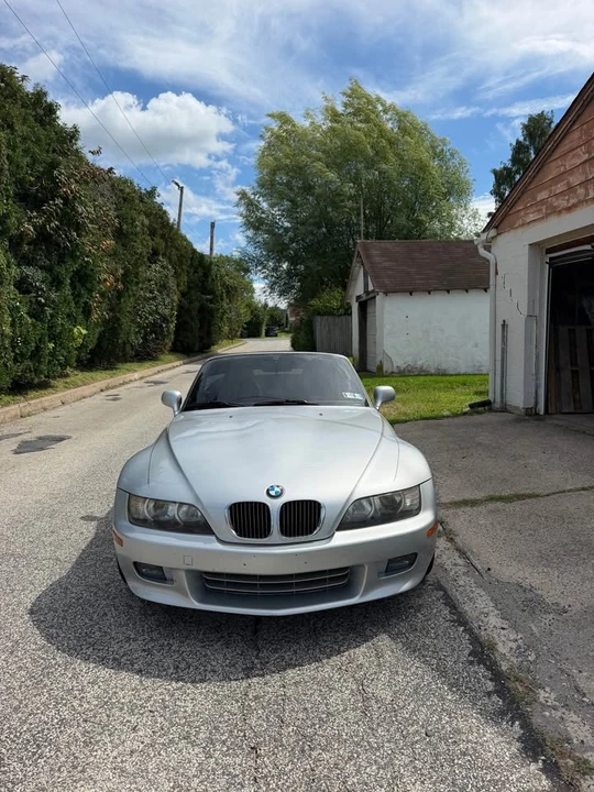 2000 BMW Z3 Roadster - Image 2 of 15