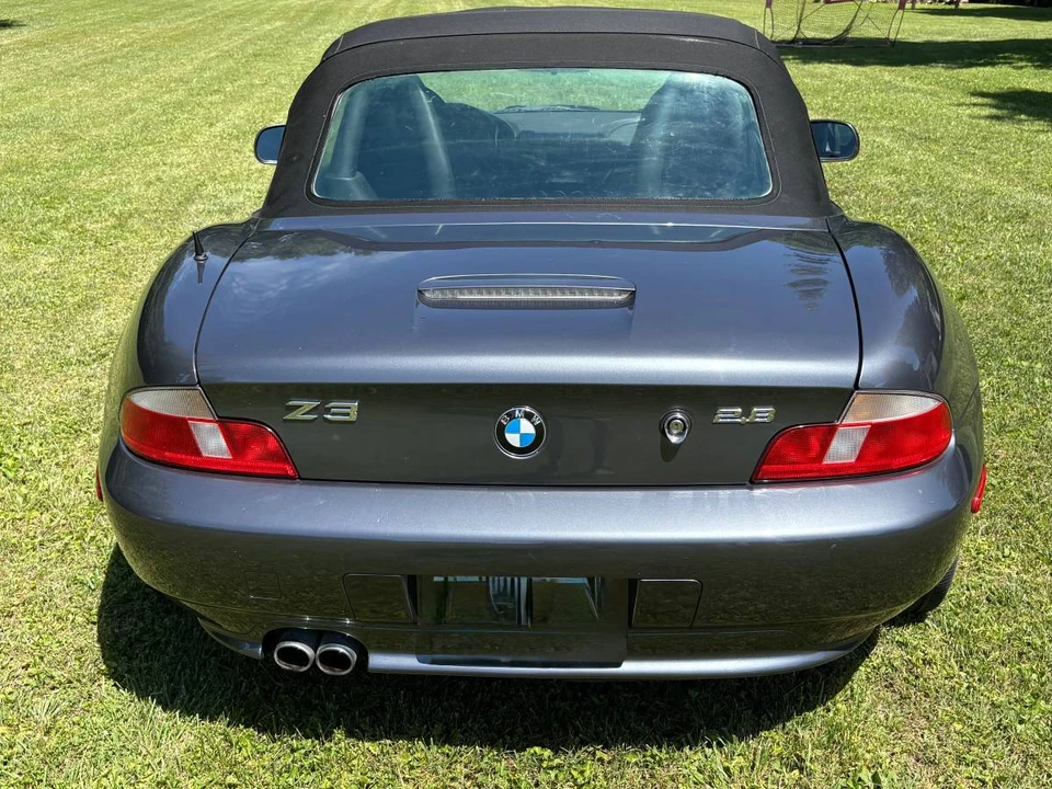 2000 BMW Z3 Roadster - Image 8 of 13