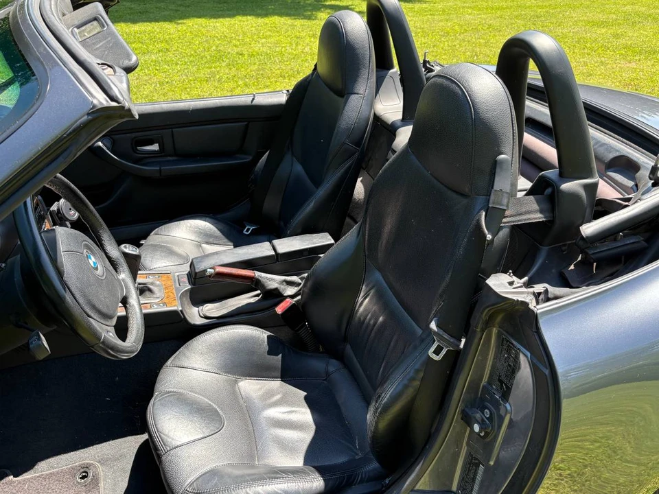 2000 BMW Z3 Roadster - Image 10 of 13
