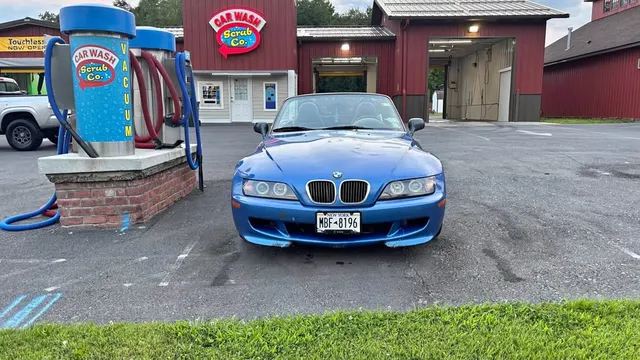 2000 BMW Z3 6-Cyl Roadster 2D
