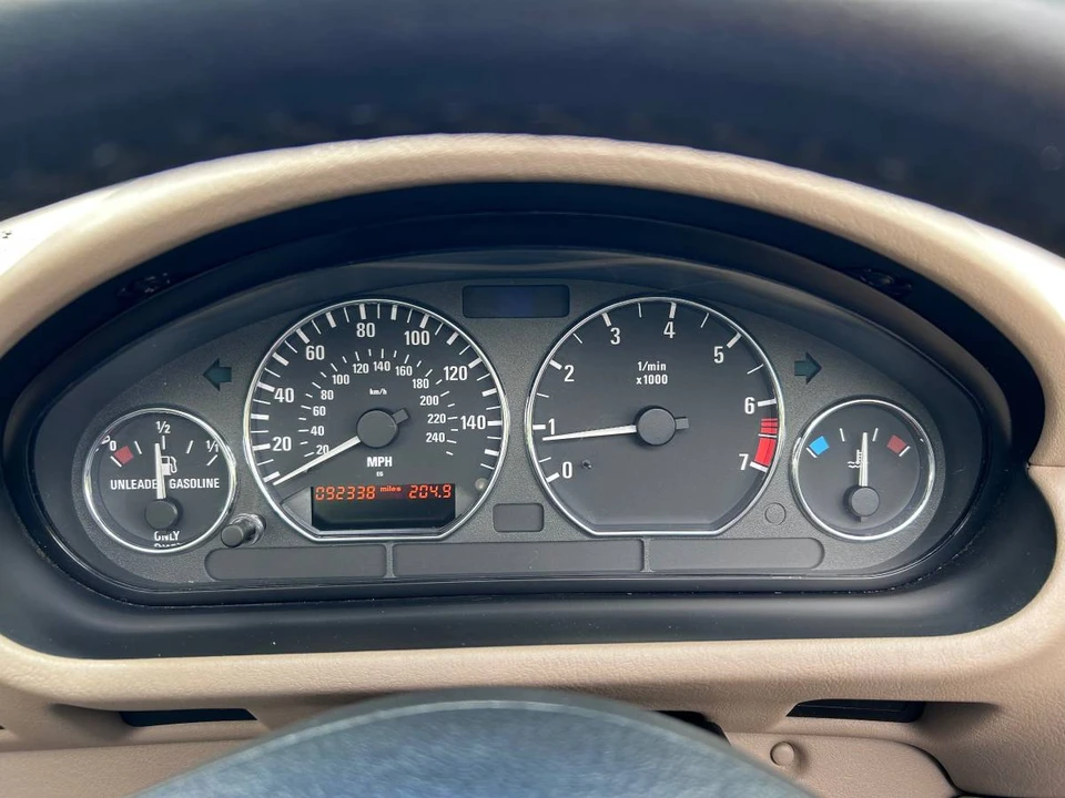 2000 BMW Z3 - Image 11 of 16