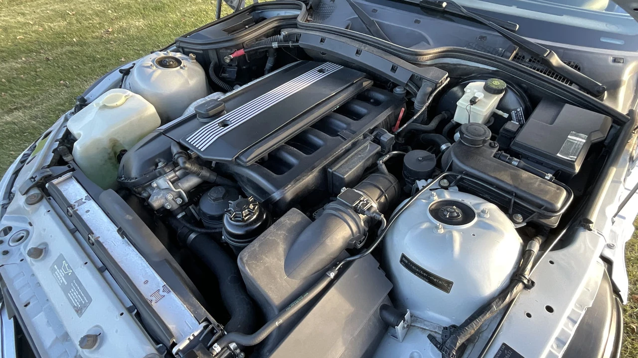 2000 BMW Z3 Roadster - Image 7 of 15