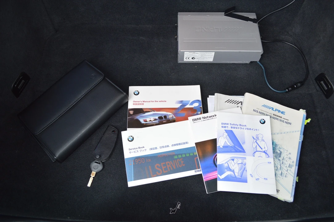 2000 BMW Z3 Coupe - Image 9 of 11