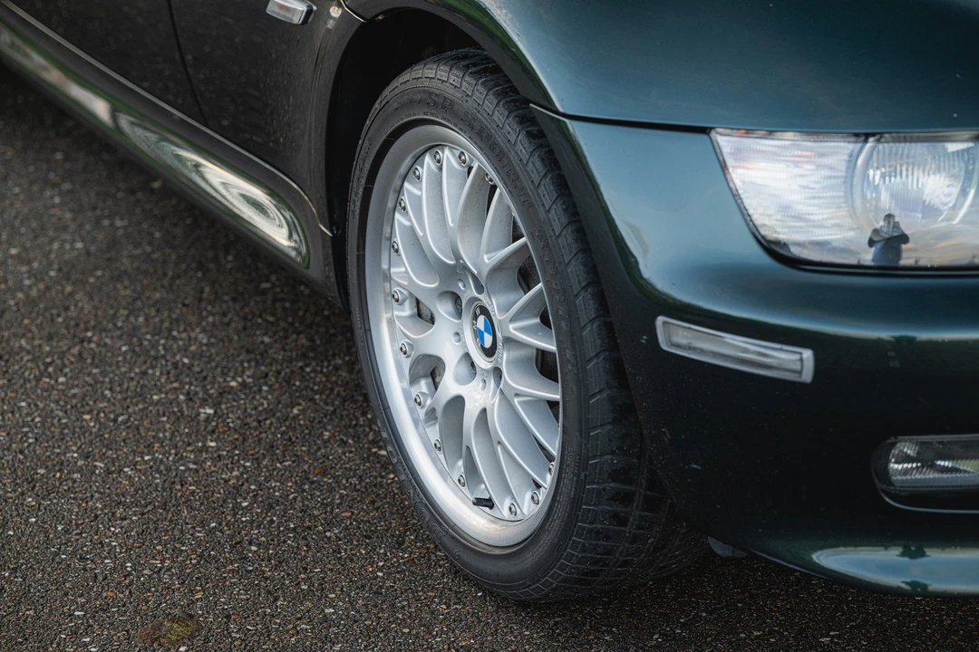 2000 BMW Z3 Coupe - Image 29 of 31
