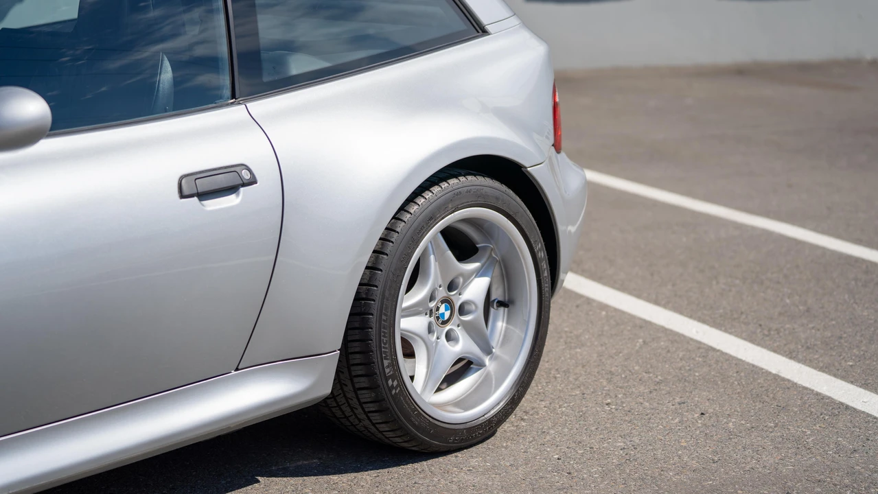 2000 BMW Z3 Coupe - Image 18 of 31