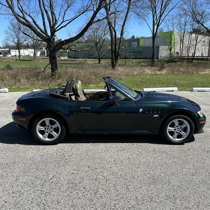 2000 BMW Z3 Roadster - Image 2 of 12