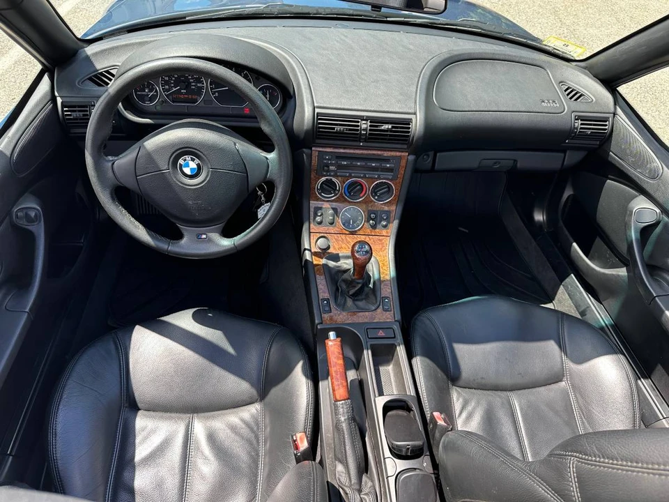 2000 BMW Z3 - Image 19 of 24