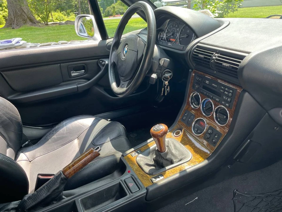 2000 BMW Z3 Roadster - Image 6 of 13