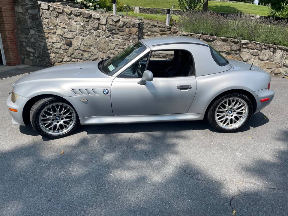2000 BMW Z3 Roadster - Image 2 of 13