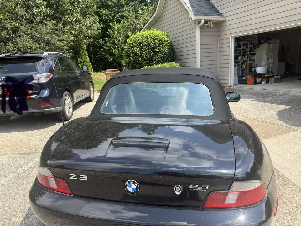 2000 BMW Z3 Roadster - Image 2 of 10