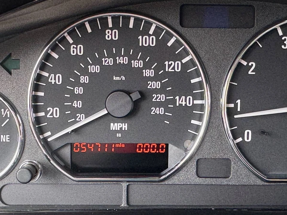 2000 BMW Z3 Roadster - Image 7 of 23