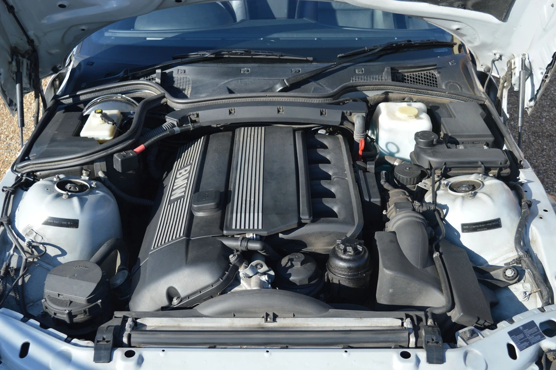 2000 BMW Z3 Roadster - Image 9 of 9