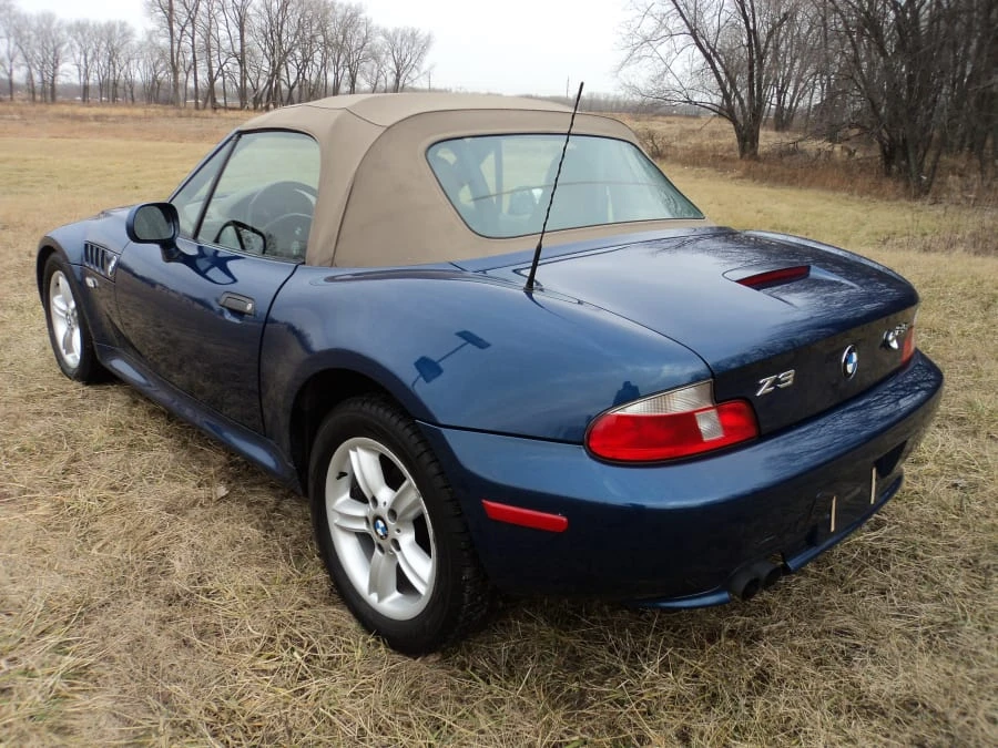 2000 BMW Z3 Roadster - Image 2 of 5