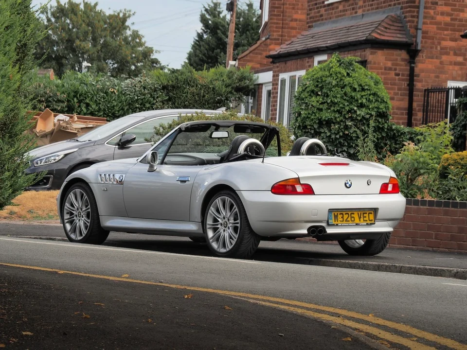 2000 BMW Z3 Roadster - Image 10 of 31