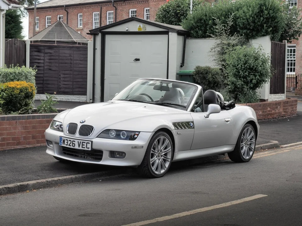 2000 BMW Z3 Roadster - Image 2 of 31