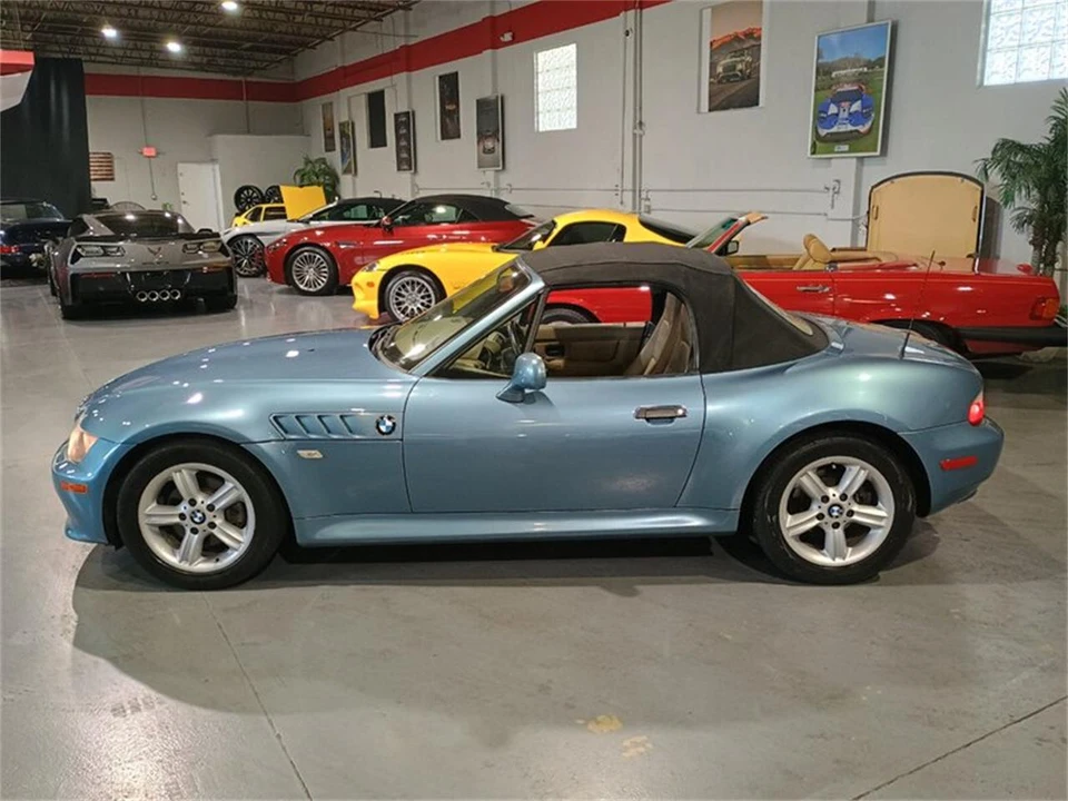 2000 BMW Z3 Roadster - Image 2 of 31