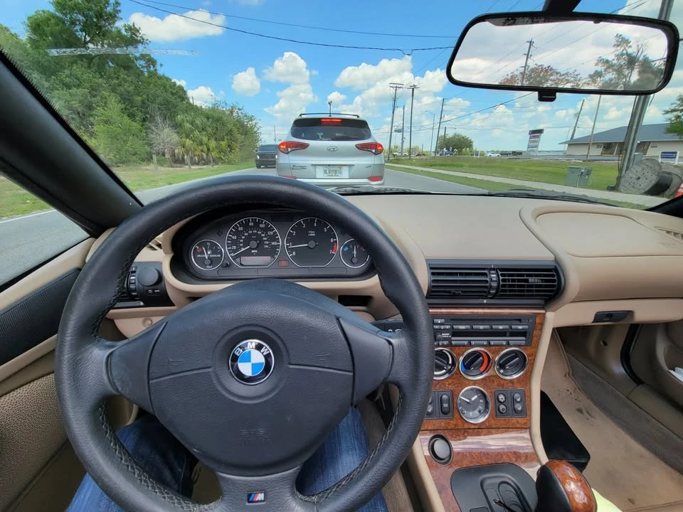 2000 BMW Z3 Roadster - Image 2 of 13