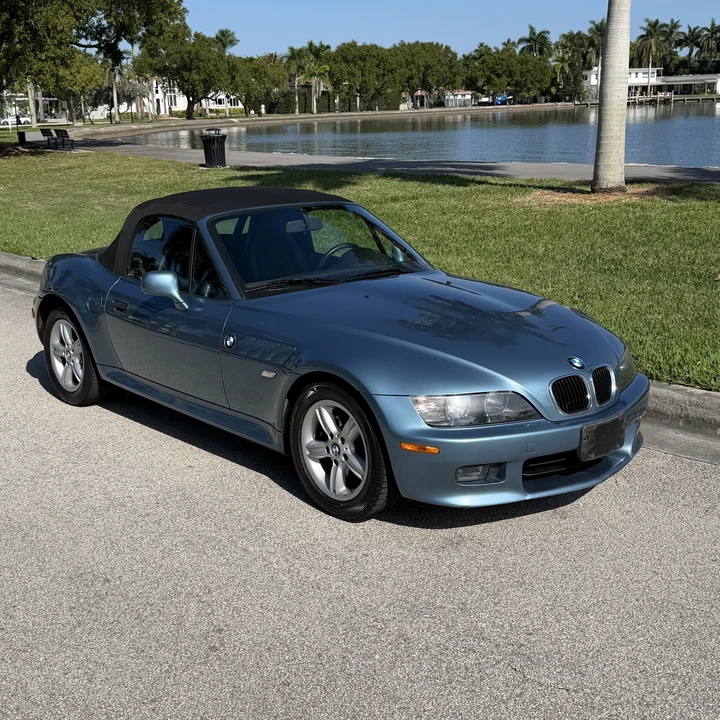 2000 BMW Z3 Roadster - Image 2 of 31