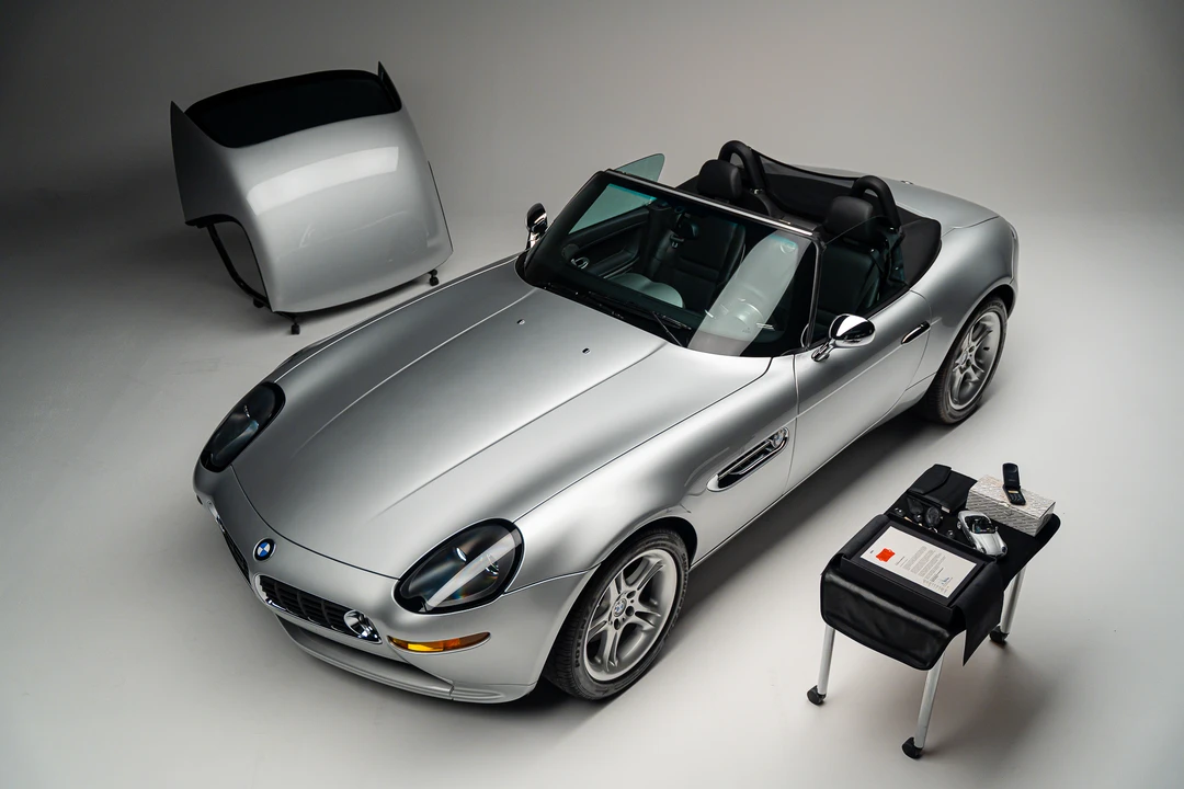 2000 BMW Z8 - Image 28 of 31