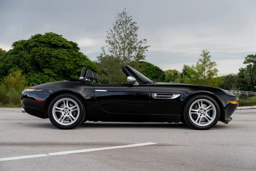 2000 BMW Z8 - Image 9 of 21