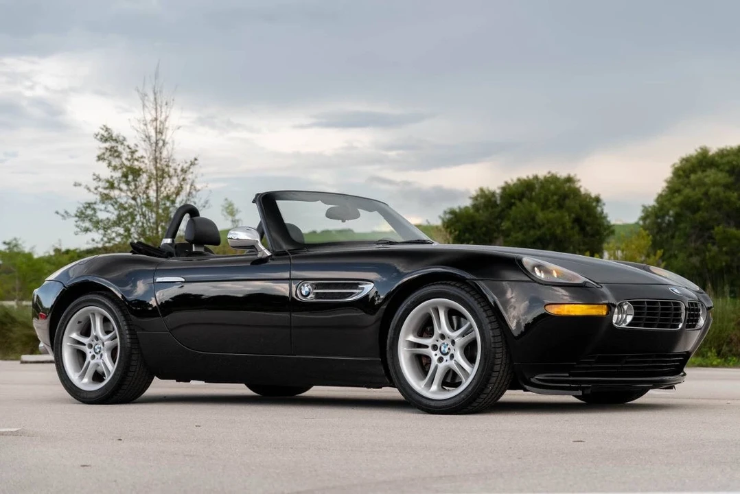 2000 BMW Z8 - Image 2 of 21