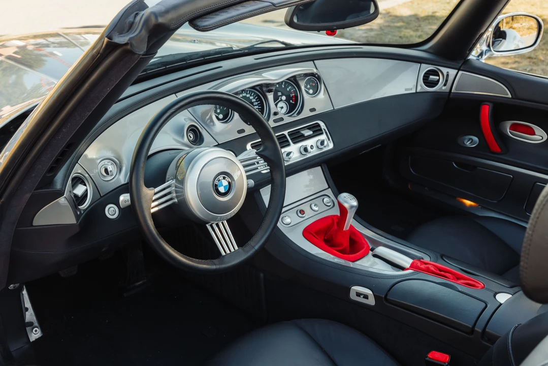 2000 BMW Z8 - Image 24 of 31